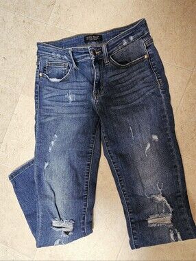Judy Blue Ripped Boyfriend Jeans Size 5 / 27 Medium Blue Relaxed Fit